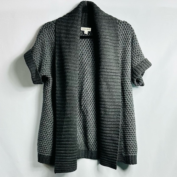 St. John’s Bay Women’s Sz Large Gray Shawl Short Sleeved Cardigan Duster Sweater - Picture 7 of 7